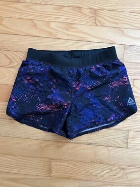 Reebok Girls’ Black and Purple Geometric Athletic Shorts